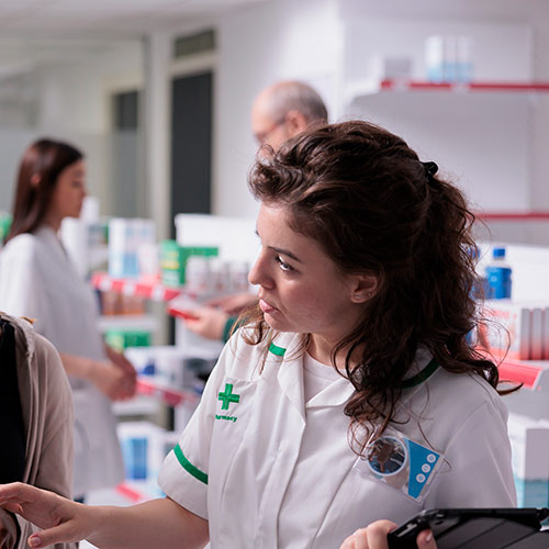 IV. Farmacie cu circuit închis