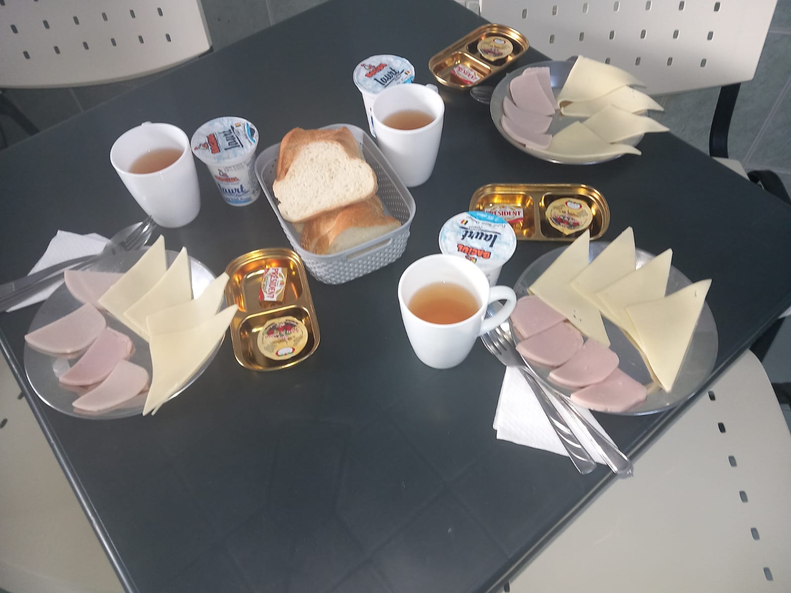 Mic dejun 25.11.2025