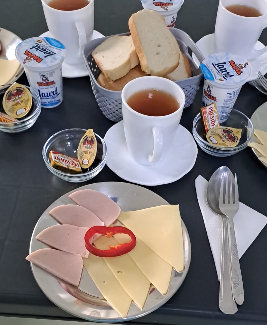 Mic dejun 28.10.2025