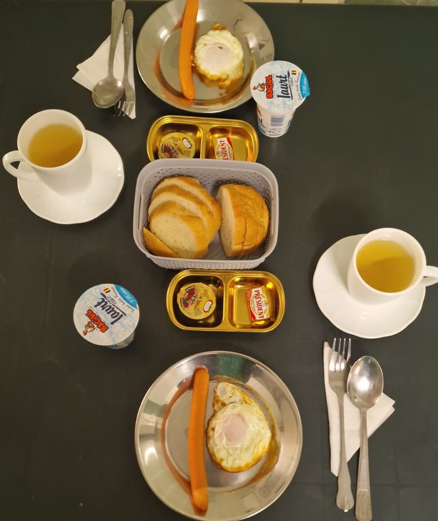 Mic dejun 08.11.2025